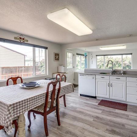Winchester Bay Vacation Rental Near Dunes And Atv! Reedsport Exterior photo